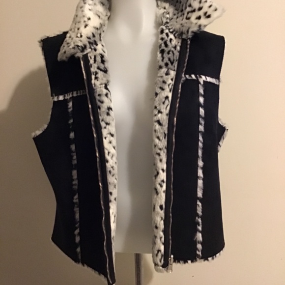 🔥SALE! NWOT, REVERSIBLE, see pics, suede /faux fur, gorgeous 🔥🔥 - Picture 4 of 7